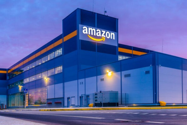 Amazon sun’iy intellekt sabab ishchi kuchini qisqartiradi