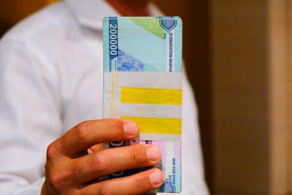 O‘zbekistonda soliq huquqbuzarliklari haqida xabar berganlarga qancha mukofot to‘langani ma’lum qilindi