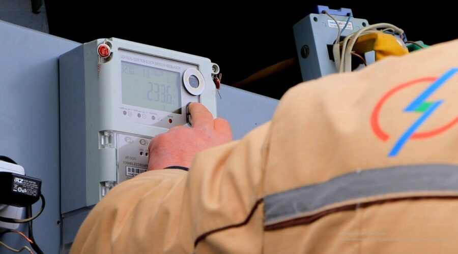 91j4jk16964138594902 l