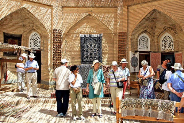 O‘zbekistonga asosan necha yoshdagi turistlar kelgani ochiqlandi