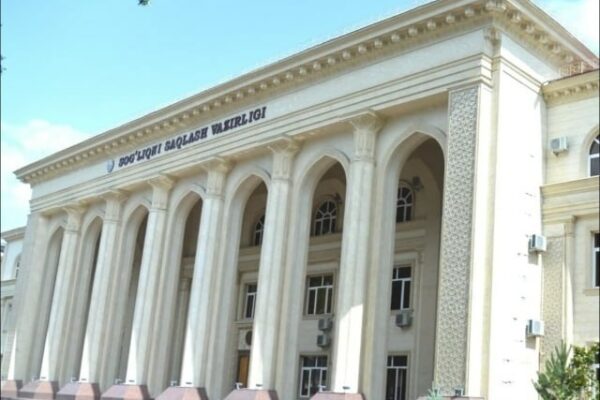 Sog‘liqni saqlash vazirligi soxta tabiblardan ogohlantirdi