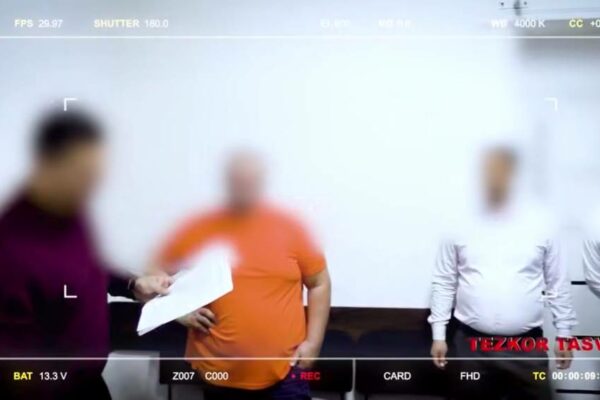 Andijonda yer ajratish uchun pora talab qilgan hokim o‘rinbosari qo‘lga olindi