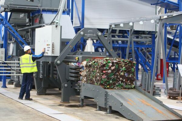 Toshkentda Britaniya ishtirokida chiqindilarni qayta ishlash zavodi quriladi