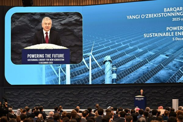 O‘zbekistondagi 300 ta mahallada Xitoy tajribasi asosida quyosh stansiyalari o‘rnatiladi