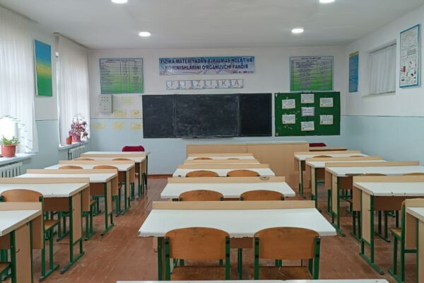 Buvaydada maktab direktorini noqonuniy ishdan bo‘shatgan boshqarma rahbariga ma’muriy jazo qo‘llandi