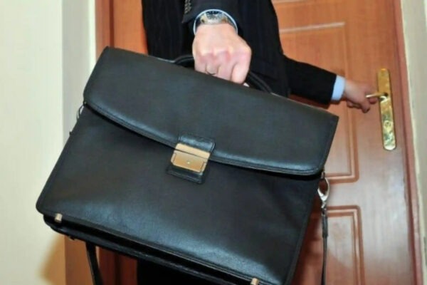 O‘zbekistonda sobiq amaldorlarning “sovitish davri” joriy etiladi