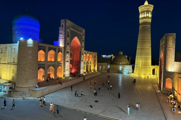 Buxoro shahrida yangi ma’muriy markaz tashkil qilinadi