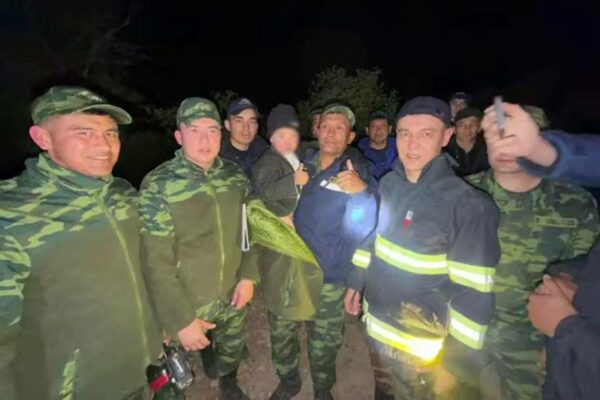 Toshkent viloyatidagi tog‘da yo‘qolgan 4 yoshli bola 6,5 soatdan so‘ng topildi