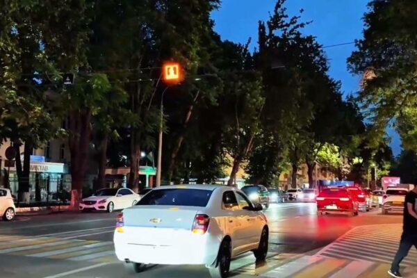 Toshkentda piyodalar xavfsizligi uchun RRFB tizimi sinov tariqasida joriy etildi